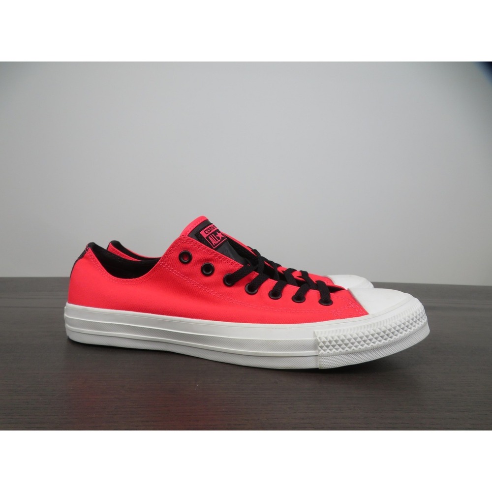 Converse Chuck Taylor All Star Shoes Mens Size 12 Red Low Top Sneakers 144275C